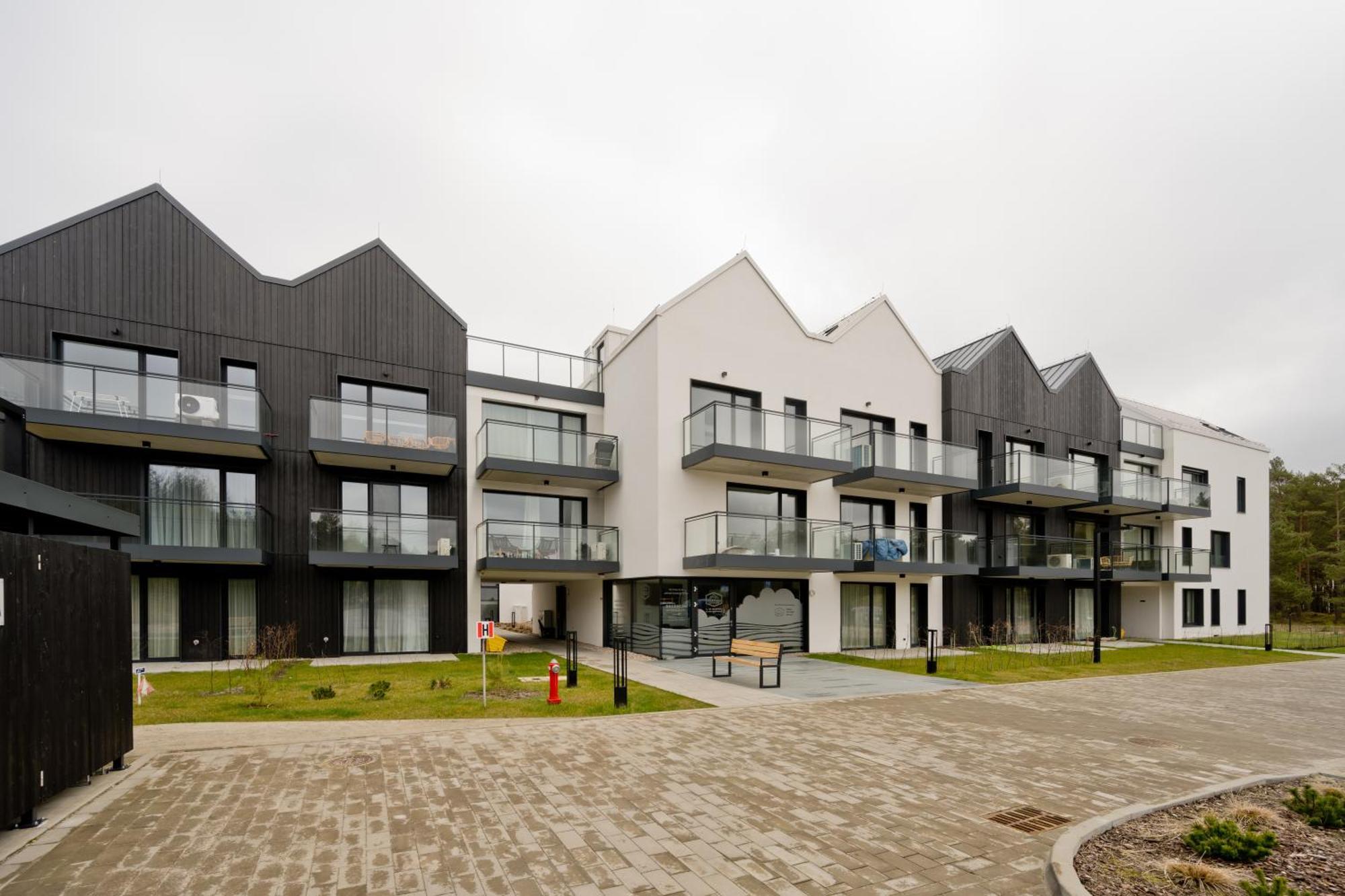 Apartament Orlando W Porto Leba 350M Od Morza Dış mekan fotoğraf